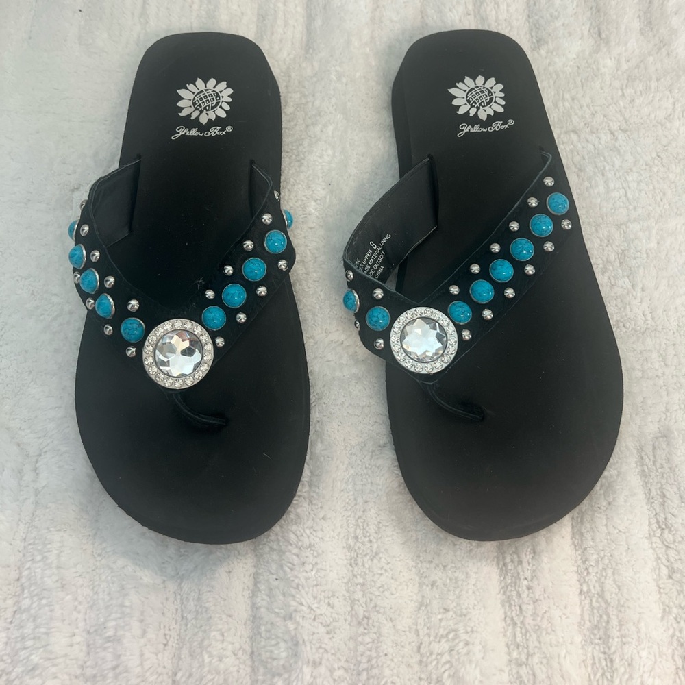 Yellow Box size 8 sandals